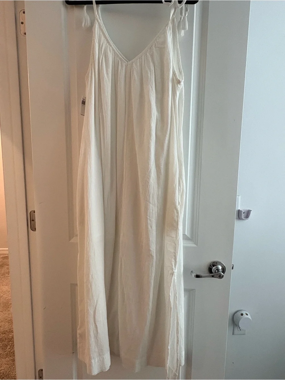 Old Navy White Tie-Shoulder Maxi Dress - Picture 1 of 6